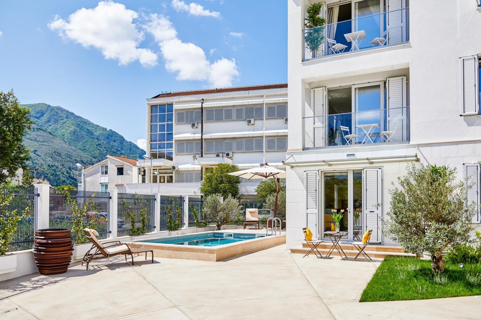 Maison W Kotor Exterior photo